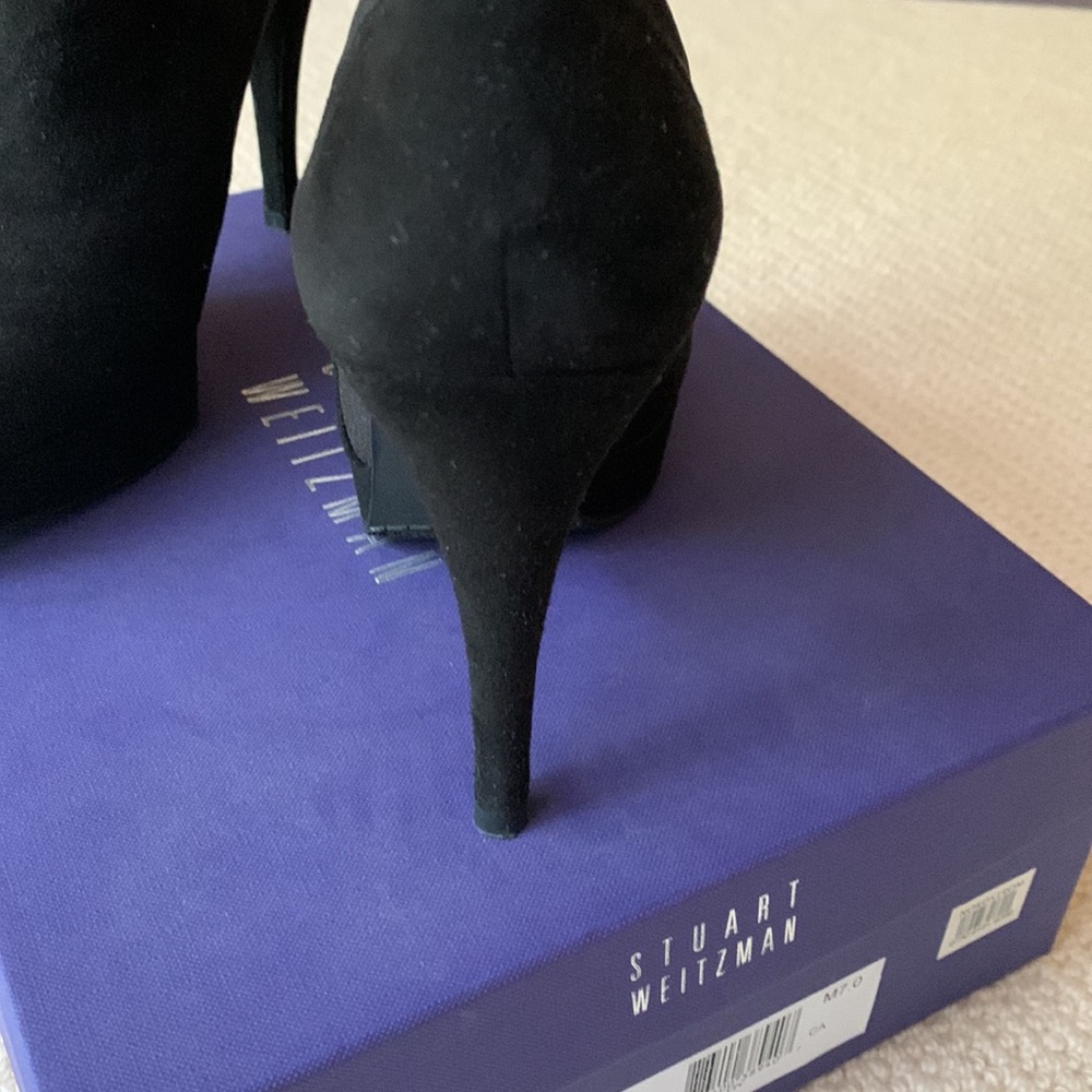 Worn Once, Perfect Like New Condition Stuart Weit… - image 4